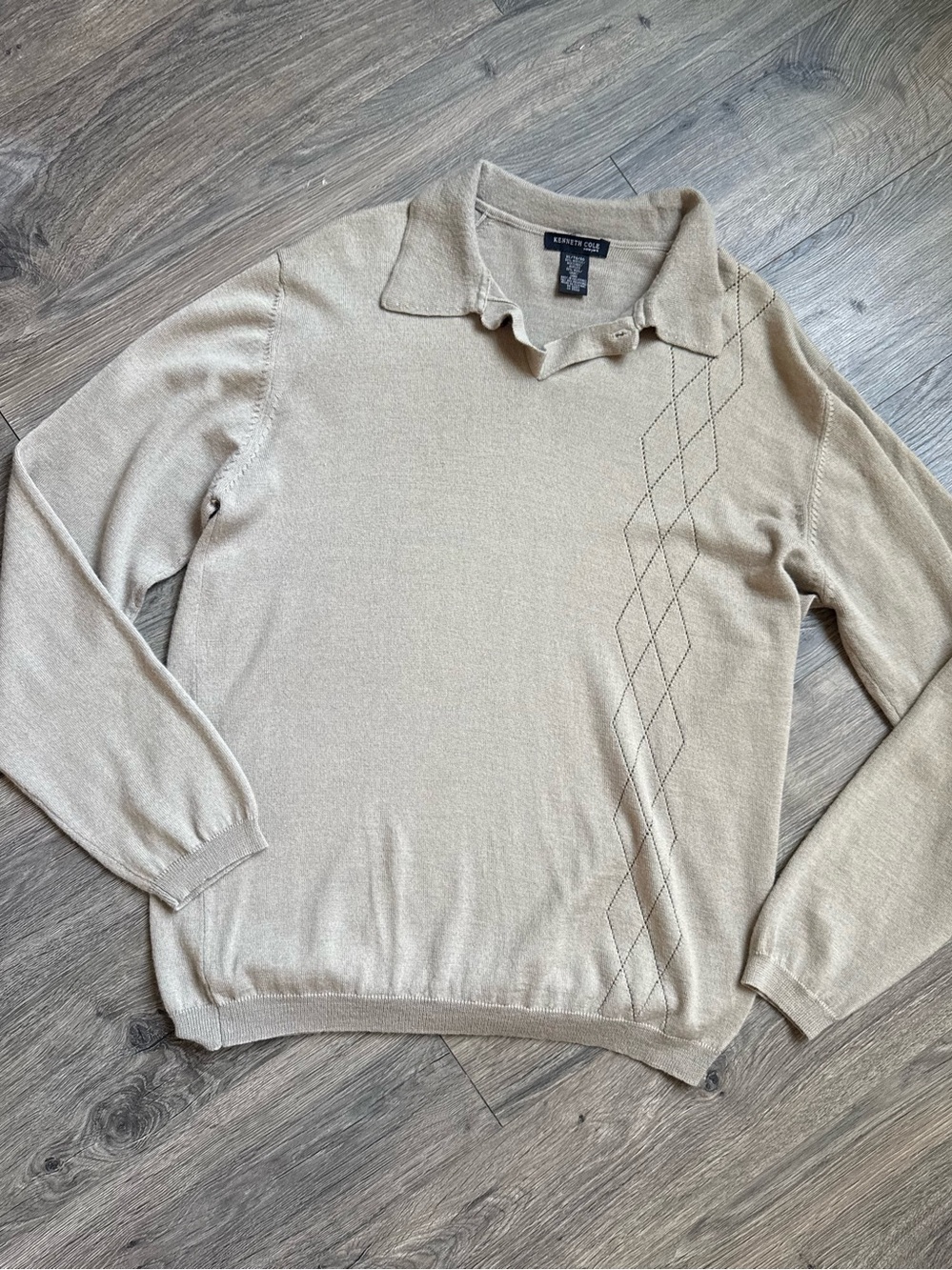 Kenneth Cole New York men’s long-sleeve sweater in size XL. Beige/tan neutral co